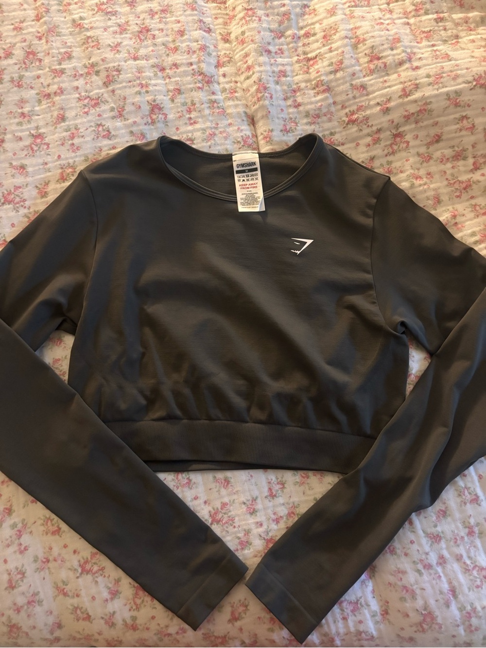 Gymshark Long Sleeve Cropped Top - Charcoal